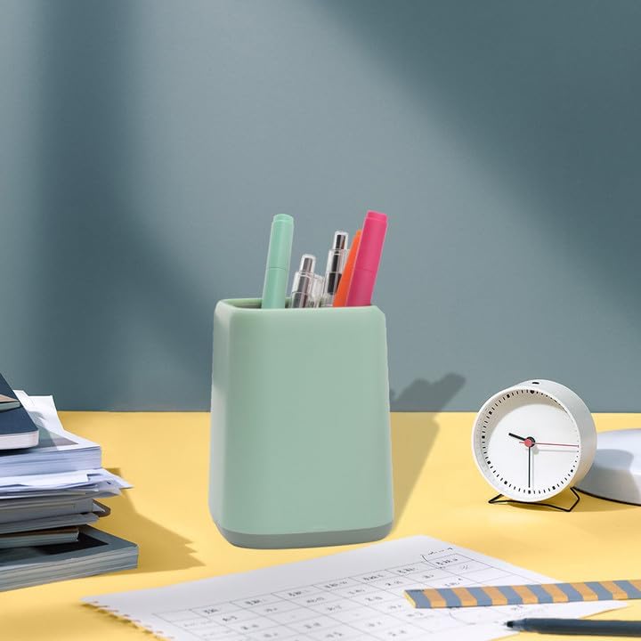Pen Holder